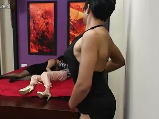 Quería tener redtube subtitulado sexo, tengo semen en mi boca