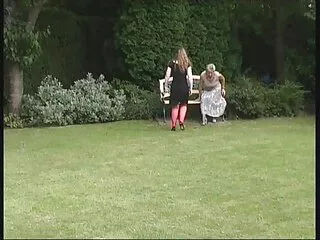 La morena se desnudó completamente y porno hub sub se hizo una paja