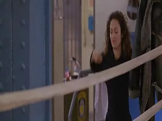 El coño de Momoka Amai se masturba xvideo sub latino español con un vibrador antes del contacto completo