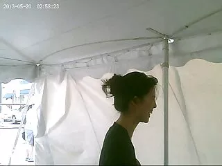 La esposa de un empresario Jennifer Lee vino videos hentai sub a trabajar para él