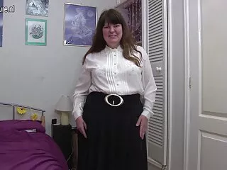 El videos porno subtitulado chico está loco por la rubia tetona