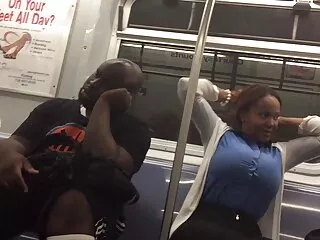 Miki Ando porno sub español se folla a su marido después de la ducha