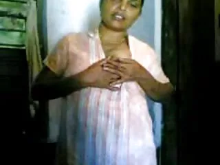 Milf Mia Knight se lo da al productor videos porno hentai sin censura sub español