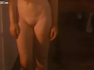 Milf con pubis peludo en brazos hentai peliculas sub español de su amante