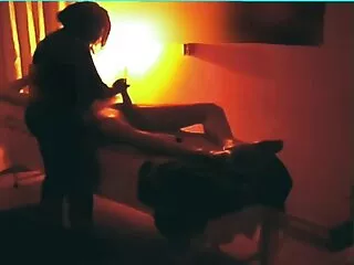 Una multitud de tíos llenó de esperma a porno subtitulado español una asiática