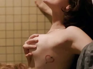 Tetas calientes hentai xxx sub español