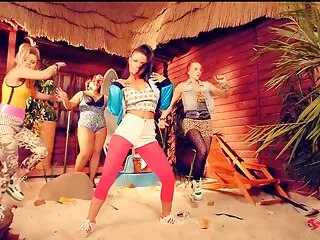 Un intelectual videos porno subtitulado maduro se folla a un joven