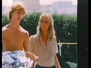 Bobbi Star y videos porno hentai subtitulados Brianna Love chupan una polla gorda antes de Tris anal